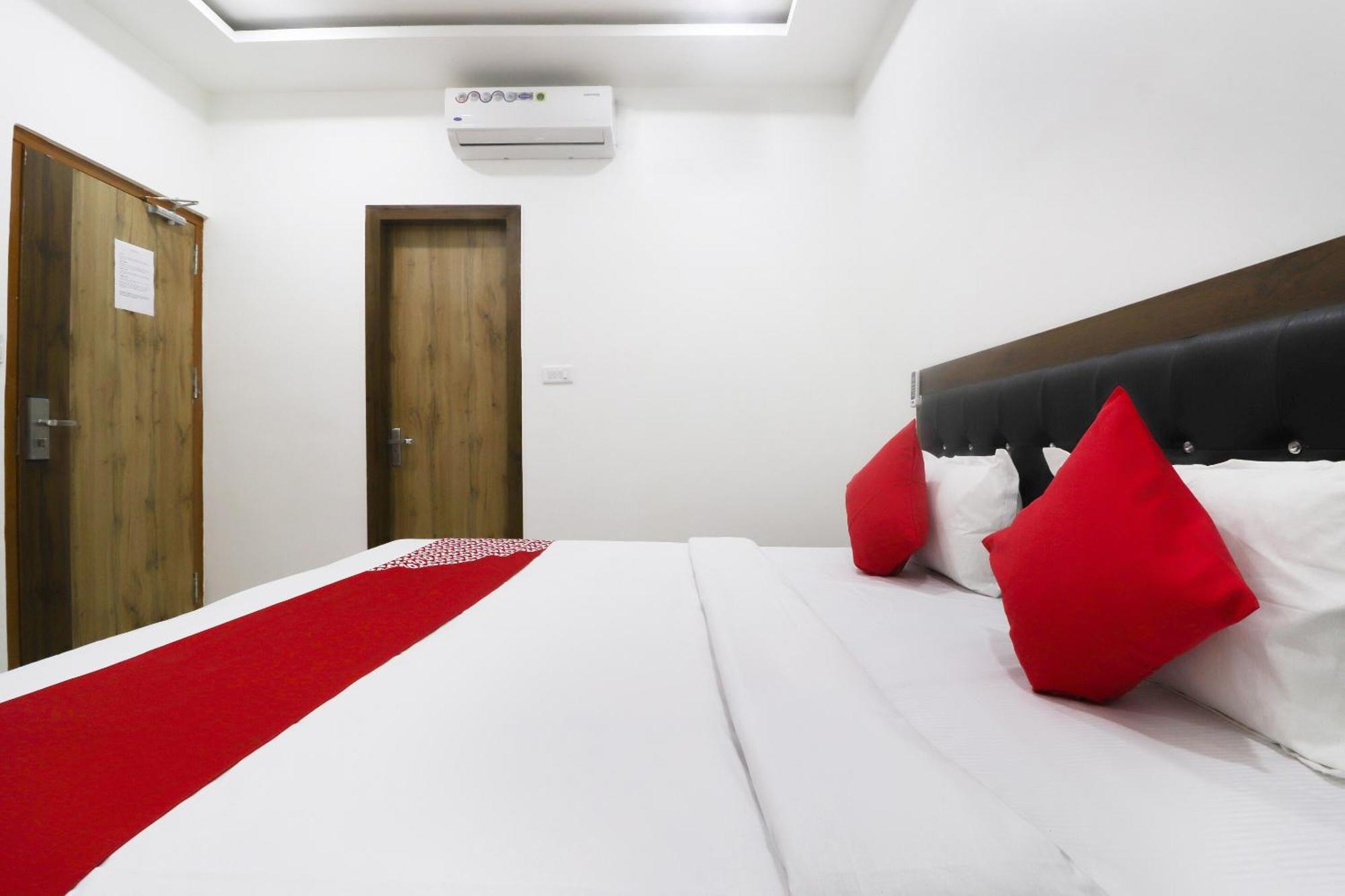 Hotel O Vrindavan Inn Near Lulu Mall Bijnaur Eksteriør bilde